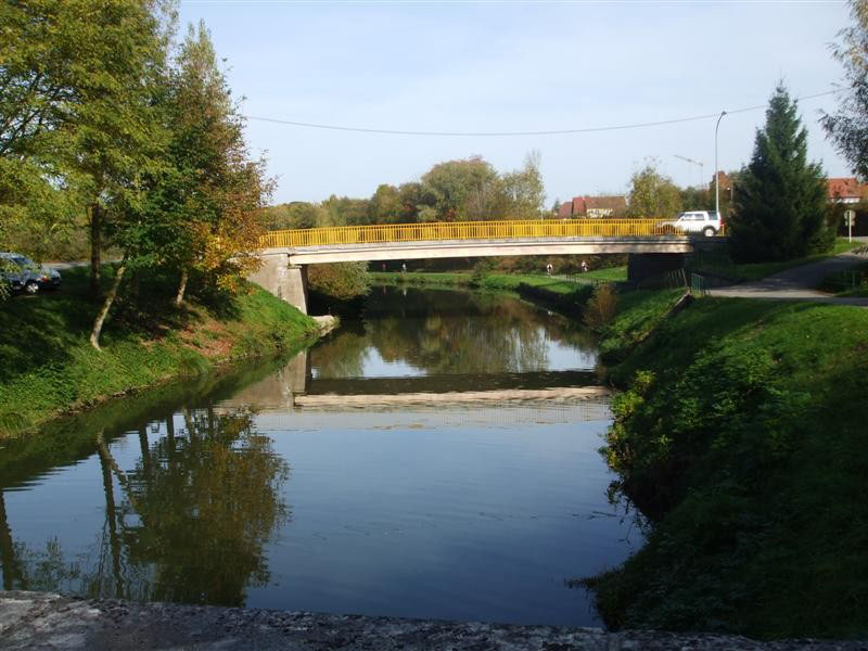 Canal du Rhône au Rhin Canal du Rhône au Rhin