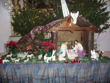 restauration des personnages de la crèche