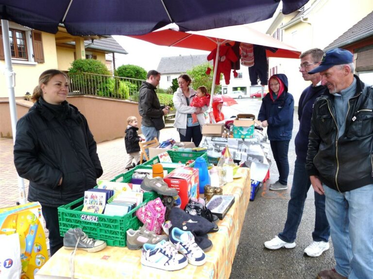 Marché aux puces - 2013 Marché aux puces - 2013